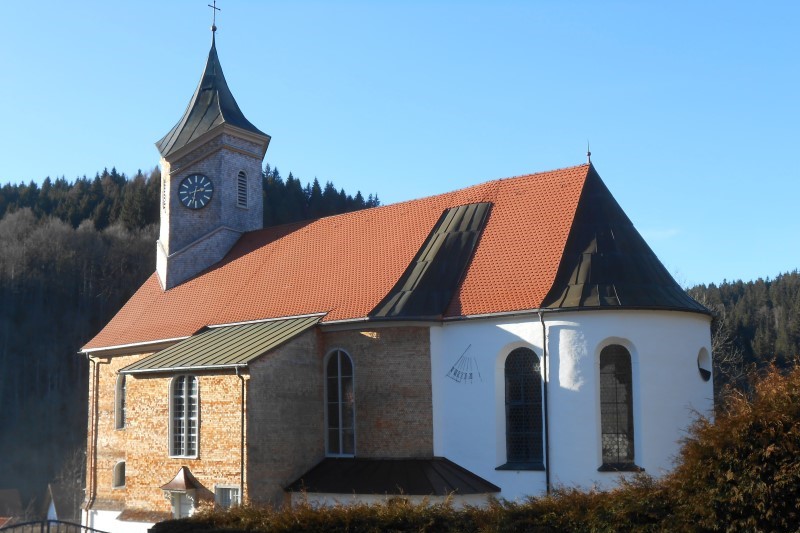 https://www.haustanne.de/wp-content/uploads/2017/03/dorffuehrung_03_kirche.jpg